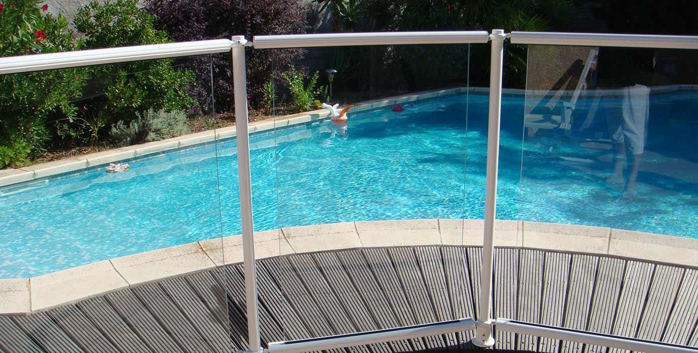 Barrière de piscine aluminium Macassar - Profils Systèmes
